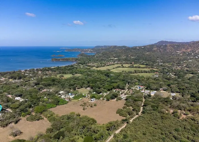 2-bedroom House With Pool * Playa Flamingo